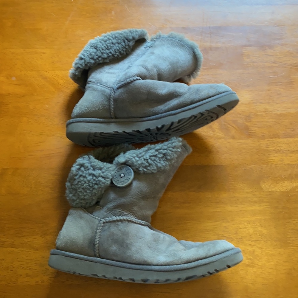 Ugg Australia Bailey Button Boots Women´s Size 6 - Picture 2 of 12